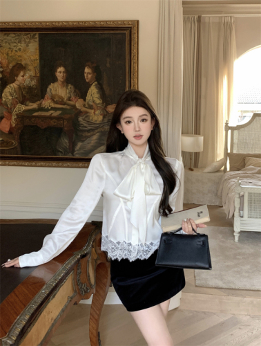 Real shot of lace spliced ​​acetate satin shirt, elegant bow long-sleeved top for women