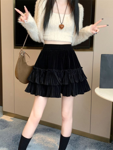 Retro velvet high-waisted a-line skirt for women autumn and winter 2023 new style small and stylish age-reducing short skirt chic