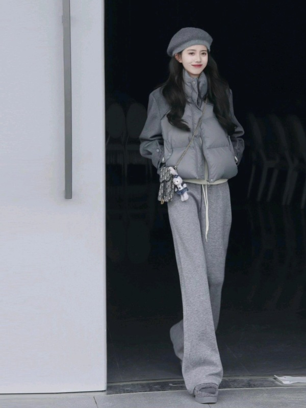 2023秋冬新小眾設計短款加厚保暖棉服外套女時尚套裝兩件套