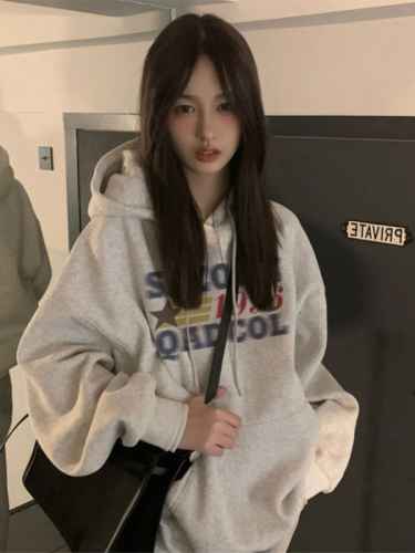 Official picture of national fashion brand hiphop hooded velvet sweatshirt for women in autumn and winter loose oversize versatile lazy style jacket