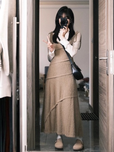 小个子深秋冬季女装新款穿搭一整套韩剧女主减龄连衣裙子两件套装