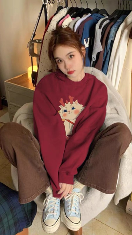 酒紅色加絨衛衣女款秋冬季2024新款龍年本命年聖誕慵懶風上衣
