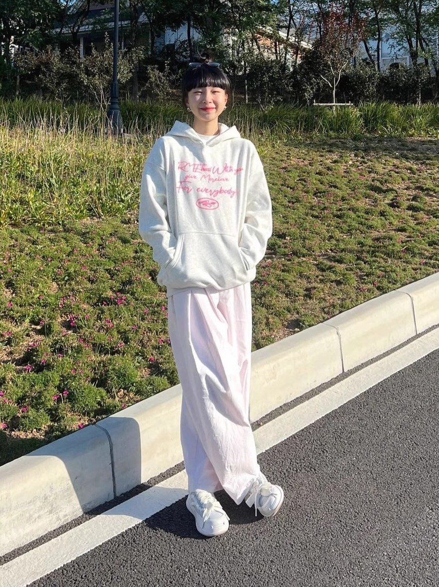 防棉華棉複合牛奶絲300克/銀狐絨400克連帽衛衣女