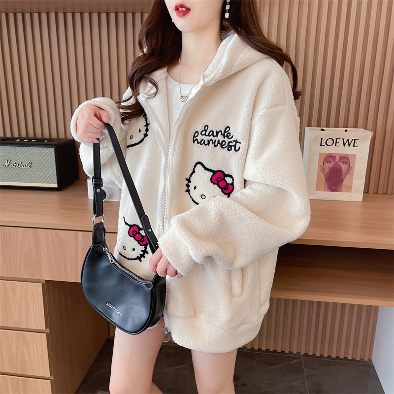 First real shot of rice velvet composite super soft plus velvet and thickened lamb velvet Hello Kitty embroidered jacket and cotton coat for women