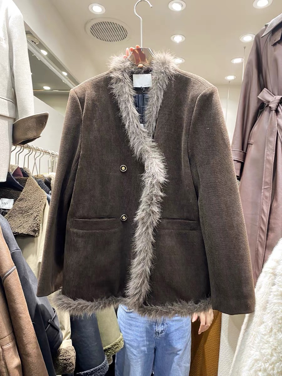 Small temperament thickened down woolen coat for women winter new style high-end stitching furry small fragrant coat