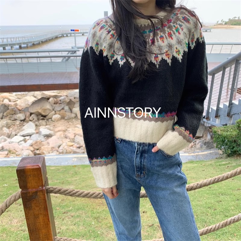 Korean style retro round neck loose short warm sweater women's knitted cardigan tops 2023
