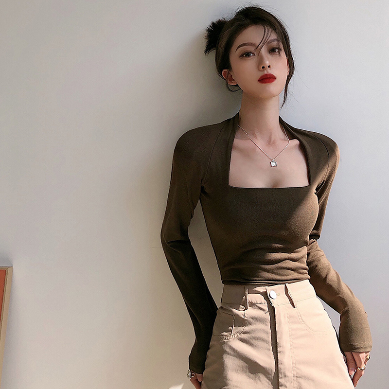 French square neck basic long-sleeved T-shirt design, pure and chic, collarbone-exposed top with bottoming shirt for women in autumn and winter