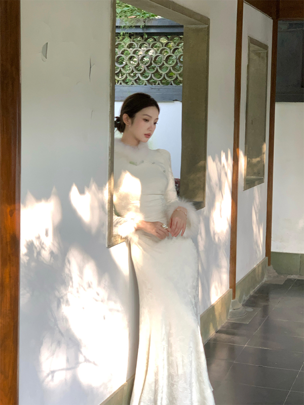 從一時刻 毛領旗袍長袖連衣裙女2023新款秋冬高級感小眾長裙子