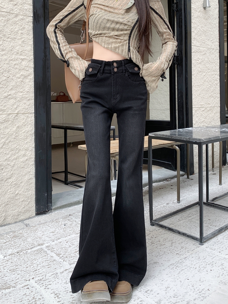 實拍#新款微喇叭牛仔長褲女設計感紐扣袋蓋拖地馬蹄褲子