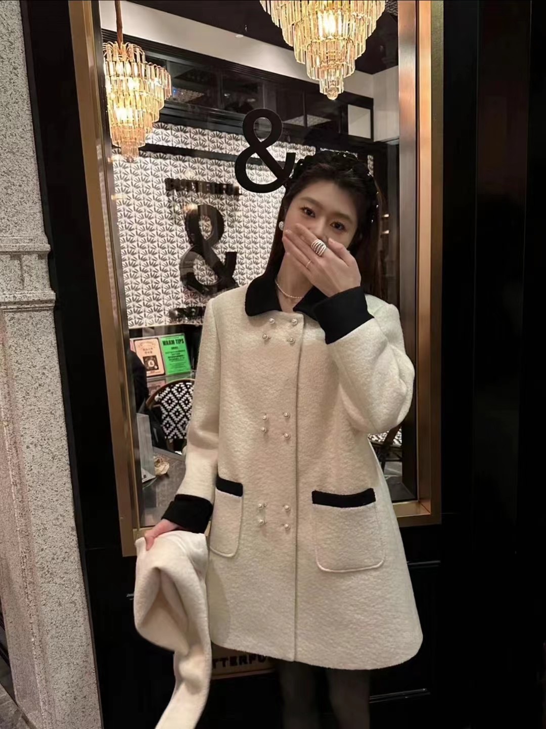 Korean version of chaebol daughter down small fragrance style coat skirt 2023 new temperament versatile hooded straight dress
