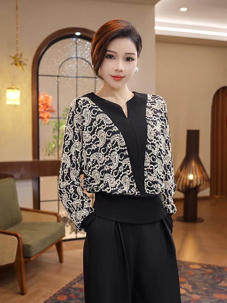 2023新款高質感慵懶高級感女士毛衣針織衫假兩件高端歐貨洋氣上衣