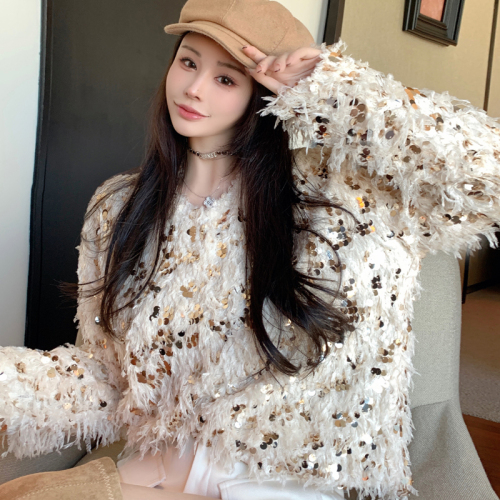 Actual shot of small fragrant style sequined sweater for women in autumn and winter New Year's shirt, loose and lazy style, high-end, temperament and chic top