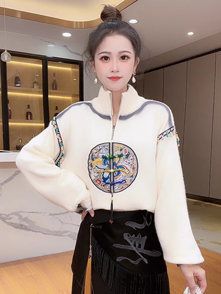 2023 Autumn and Winter New Chinese Style Long Sleeve Embroidery Retro Contrast Color Sweater Stand Collar Button Loose National Style Knitted Sweater for Women