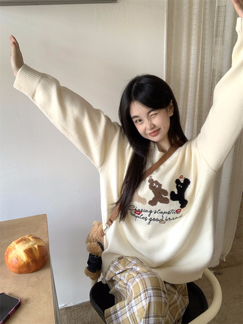 韓版卡通植絨套頭小熊毛衣女2023年秋冬季新款可愛甜美寬鬆上衣