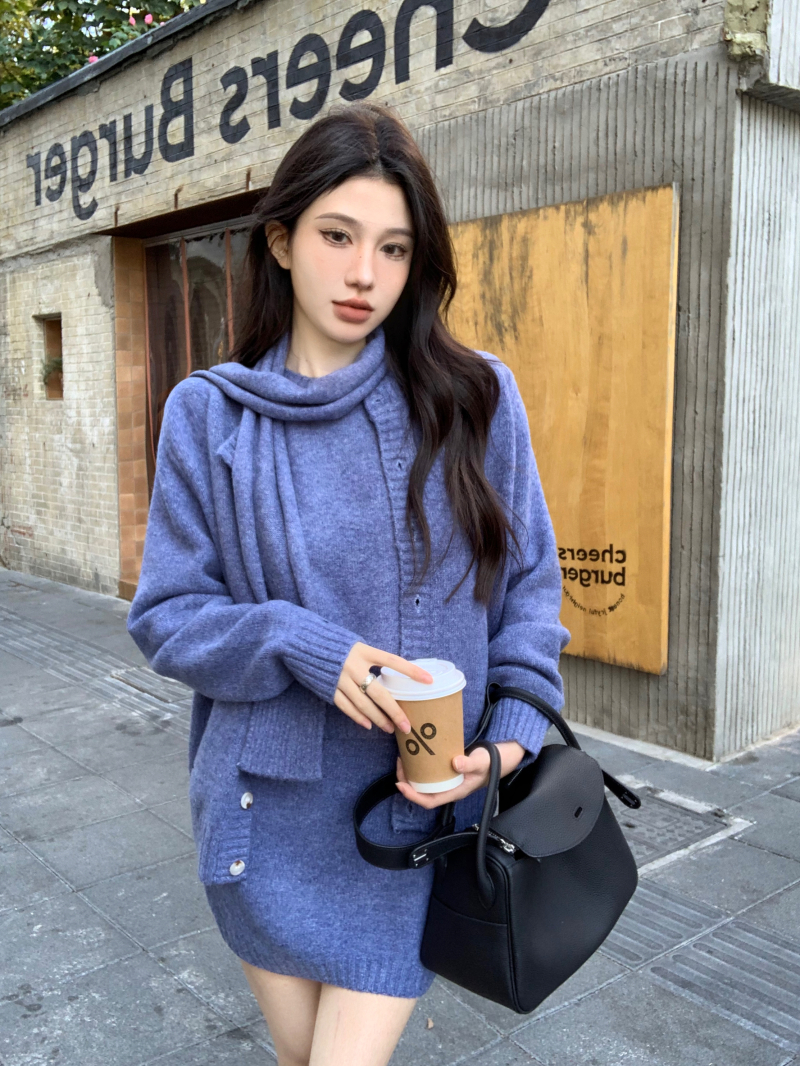Real shot Autumn and winter sweater four-piece set, high-end, temperament and small fragrance suit for women