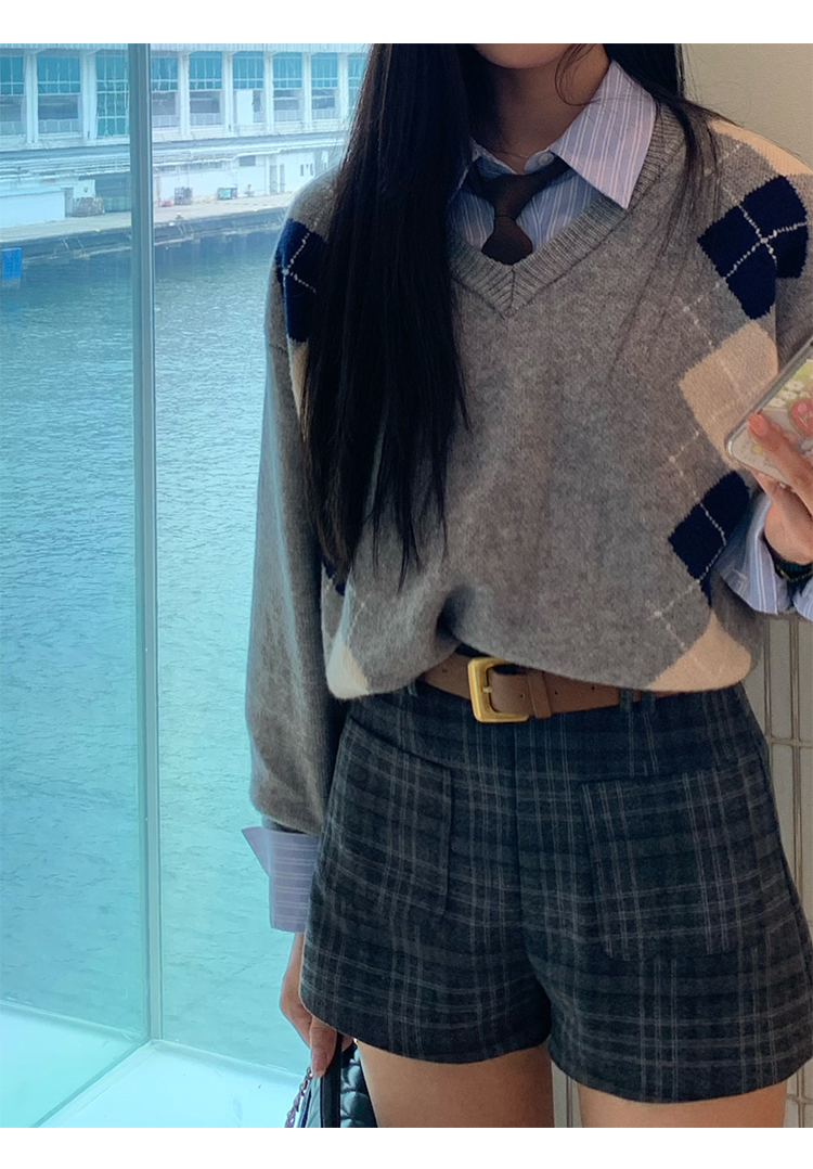 直接拿 2024秋冬新款韓系休閒菱格撞色圓領長袖MM毛衣女