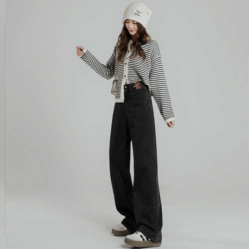 Real shot of autumn and winter black and gray double-breasted hottie high-waisted jeans for women with slimming straight pants