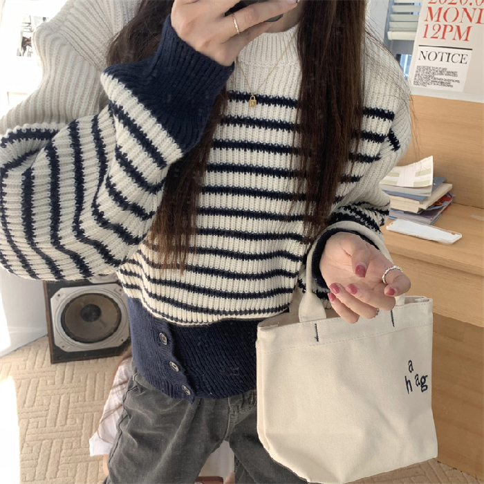 New autumn and winter sweater for women, sweet and lazy style, high-end hem slit striped niche slimming bottoming sweater