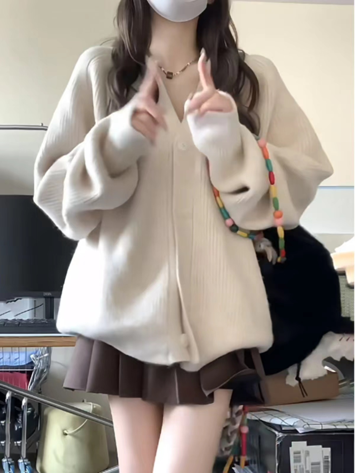 V-neck cardigan sweater jacket for women in autumn and winter loose Japanese style retro lazy style high-end knitted sweater outer suit