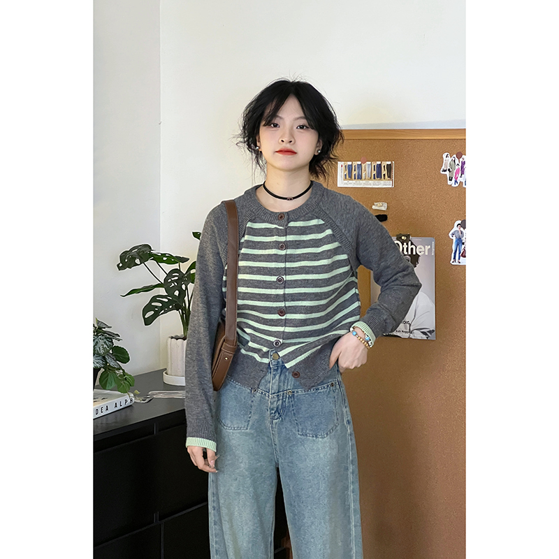個性拼接條紋套頭針織衫秋冬季新款韓版女裝長袖百搭休閒毛衣潮