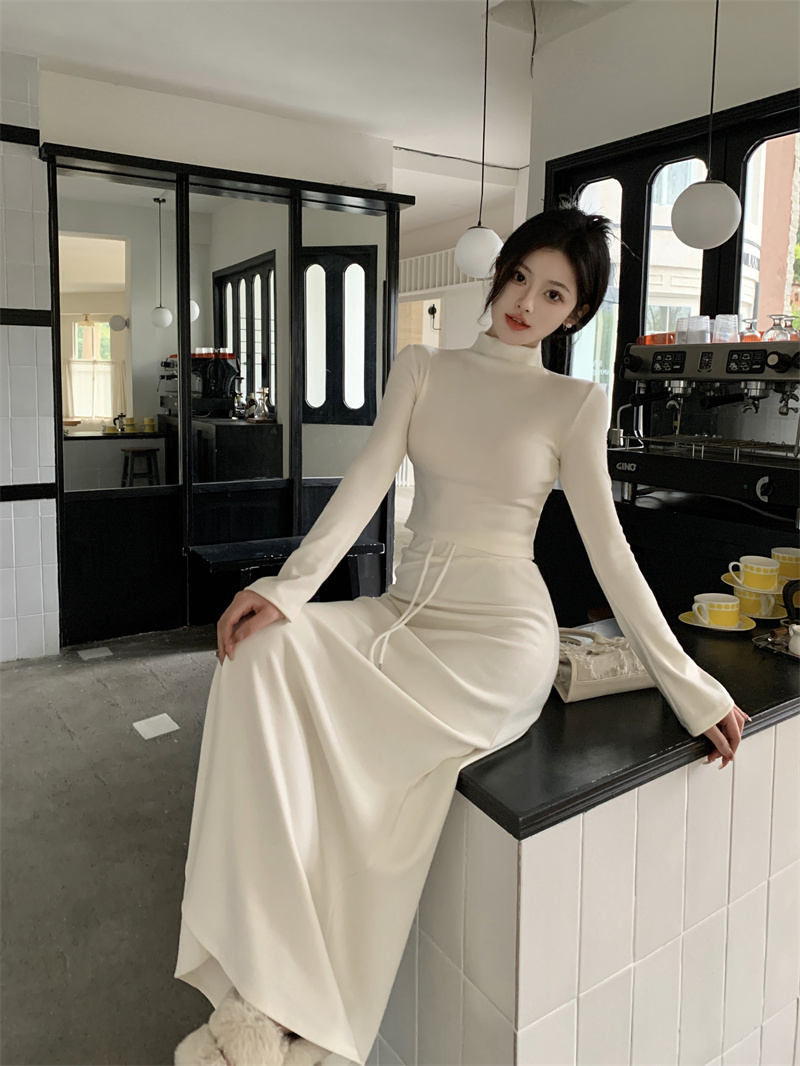 Real shot~Fashion suit half turtleneck long-sleeved T-shirt autumn and winter high waist drawstring skirt long skirt two-piece set