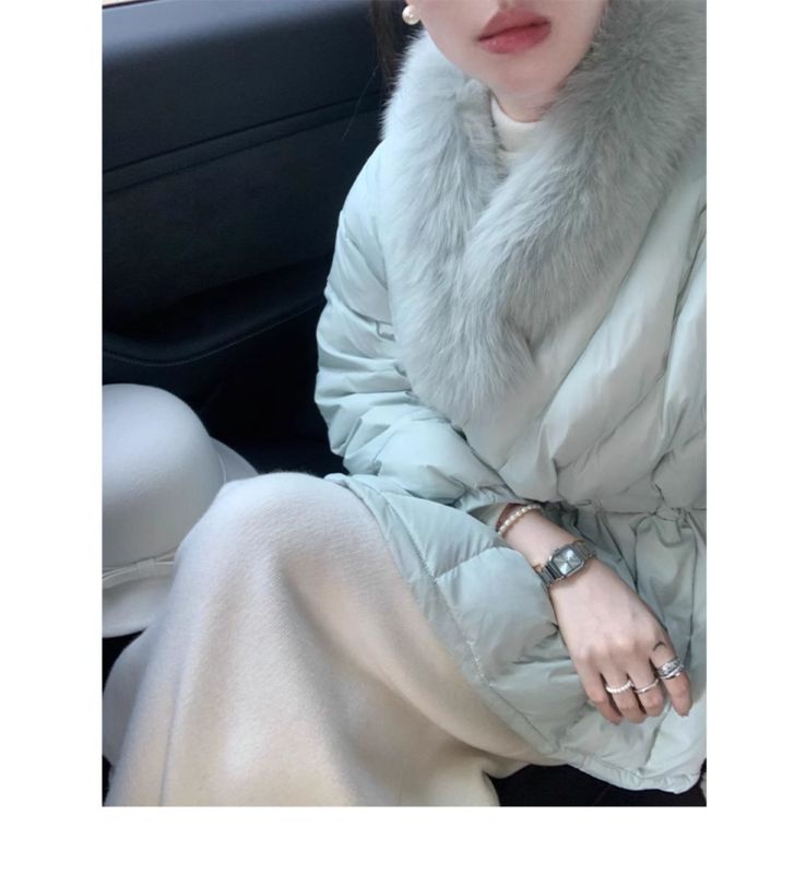 2023 new high-end and super good-looking sky blue mid-length waisted cotton jacket for women in winter