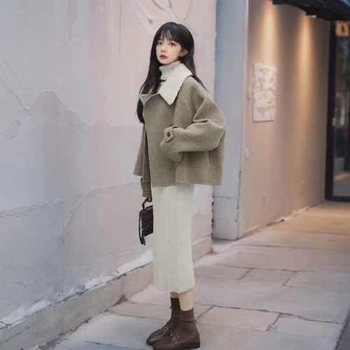 Woolen coat for women  new style small coat coat for women autumn and winter high-end short woolen outer