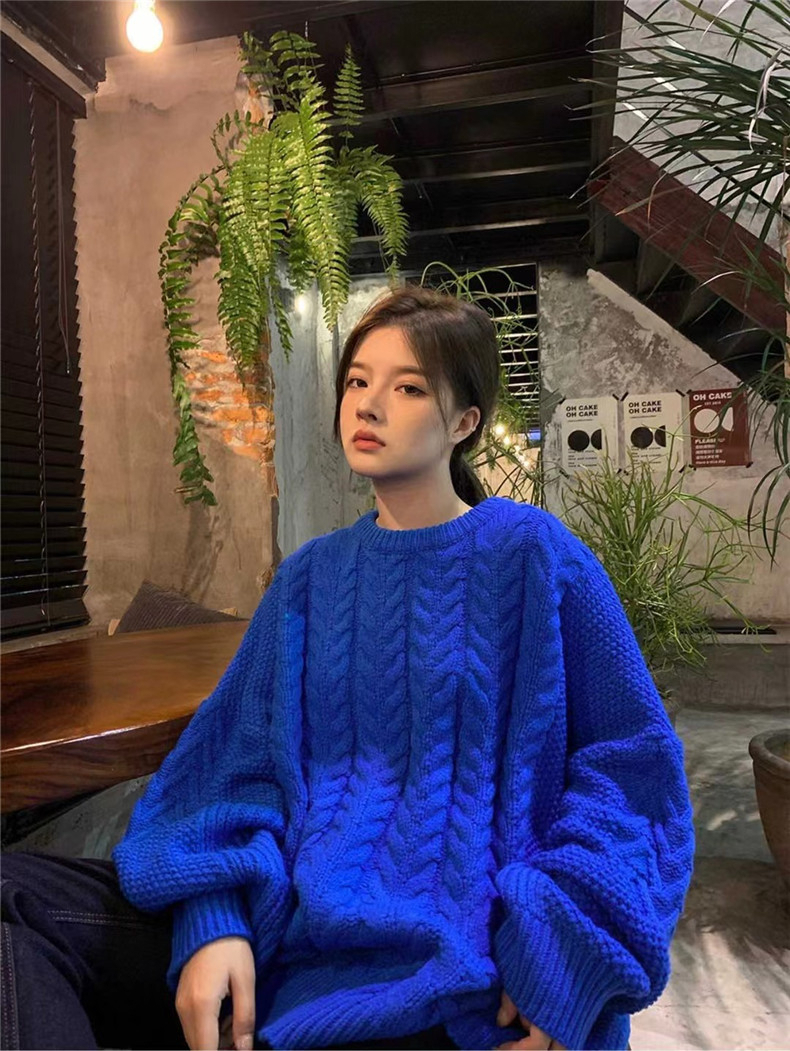 2023 New Autumn Top Loose Lazy Style Japanese Retro Klein Blue Sweater Women’s Autumn and Winter Outerwear