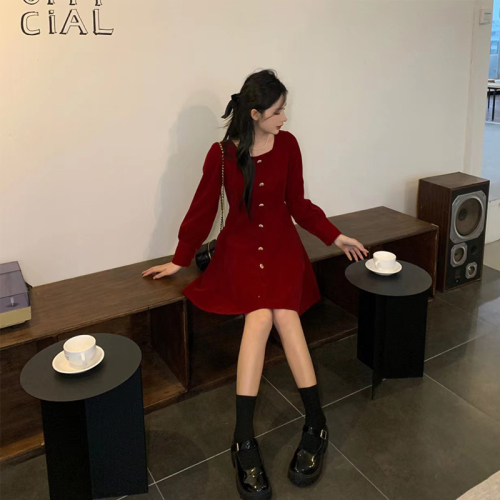 Autumn and winter red Christmas dress 2024 New Year's Eve mini dress waist slimming temperament velvet a-line skirt