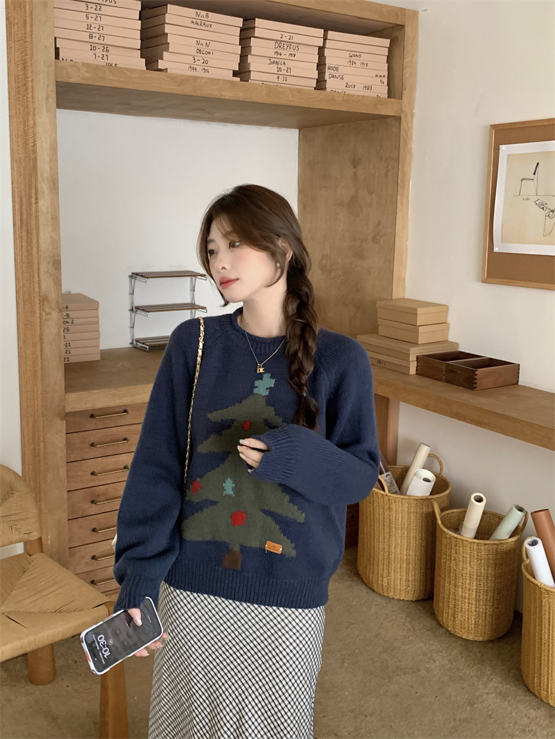Actual shot of winter Korean style small tree jacquard loose and lazy style age-reducing sweet and versatile pullover sweater for women