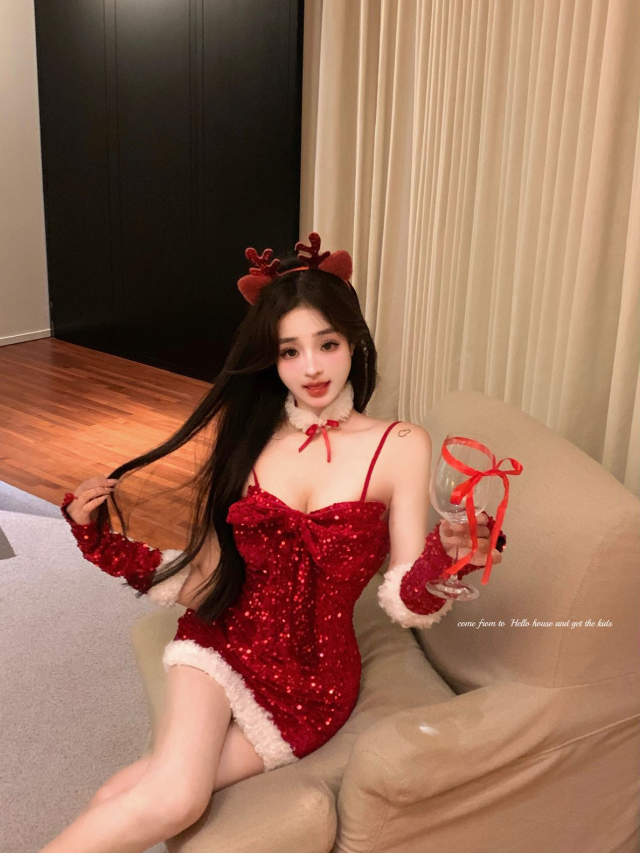 Real shot of pure lust red sexy temperament sequined dress festival shirt birthday dress