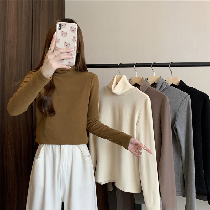 Actual shot of ribbed German velvet long-sleeved T-shirt for women in autumn and winter, turtleneck inner layering shirt