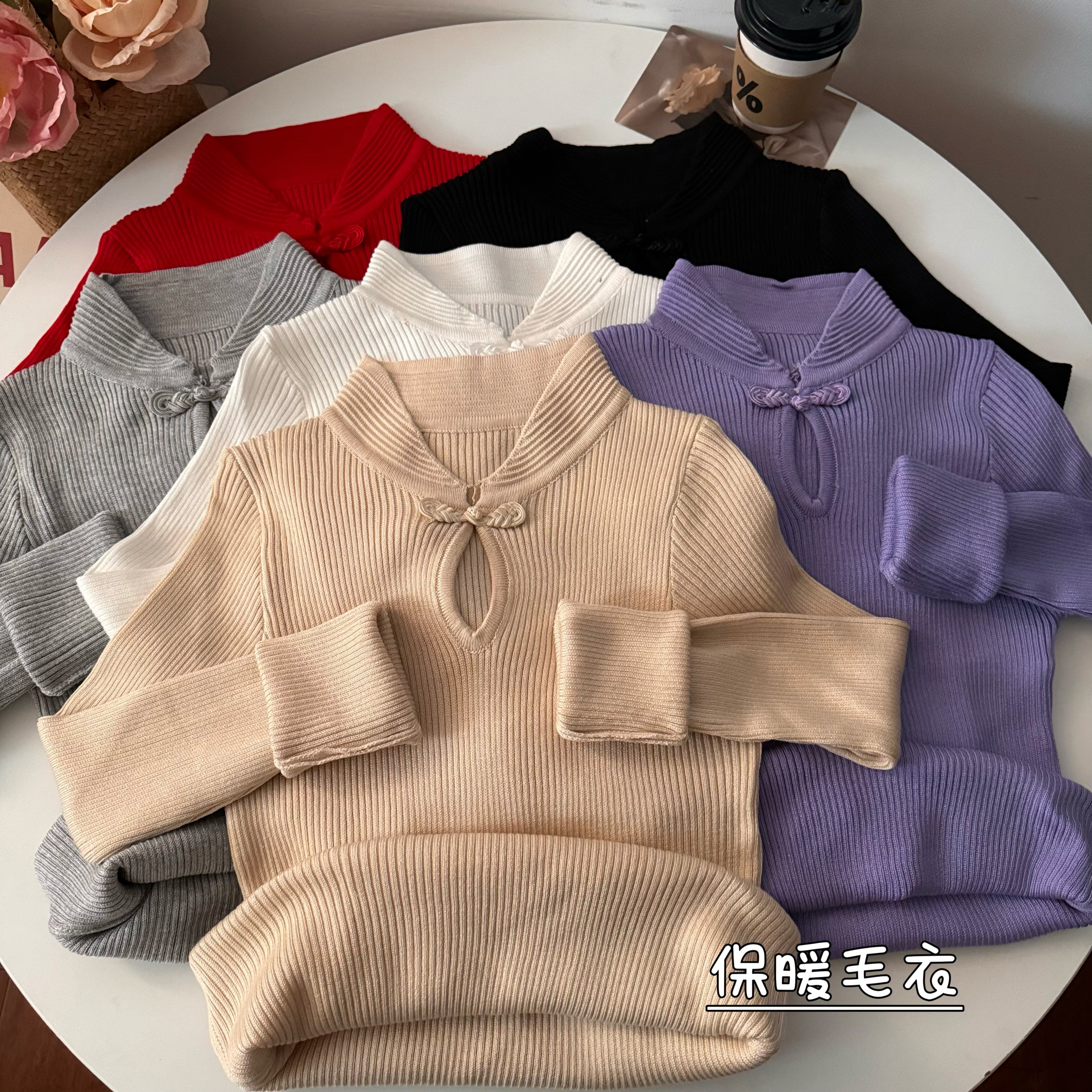 Real shot of new autumn and winter Korean style sweet ladylike temperament retro plate slim knitted sweater top for women