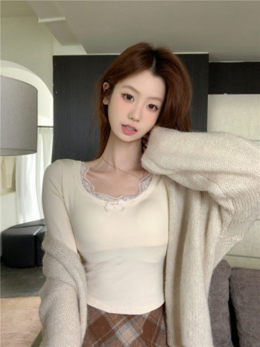 Real shot ~ Bow lace stitching square neck T-shirt winter warm sleeveless base layer with chest pad