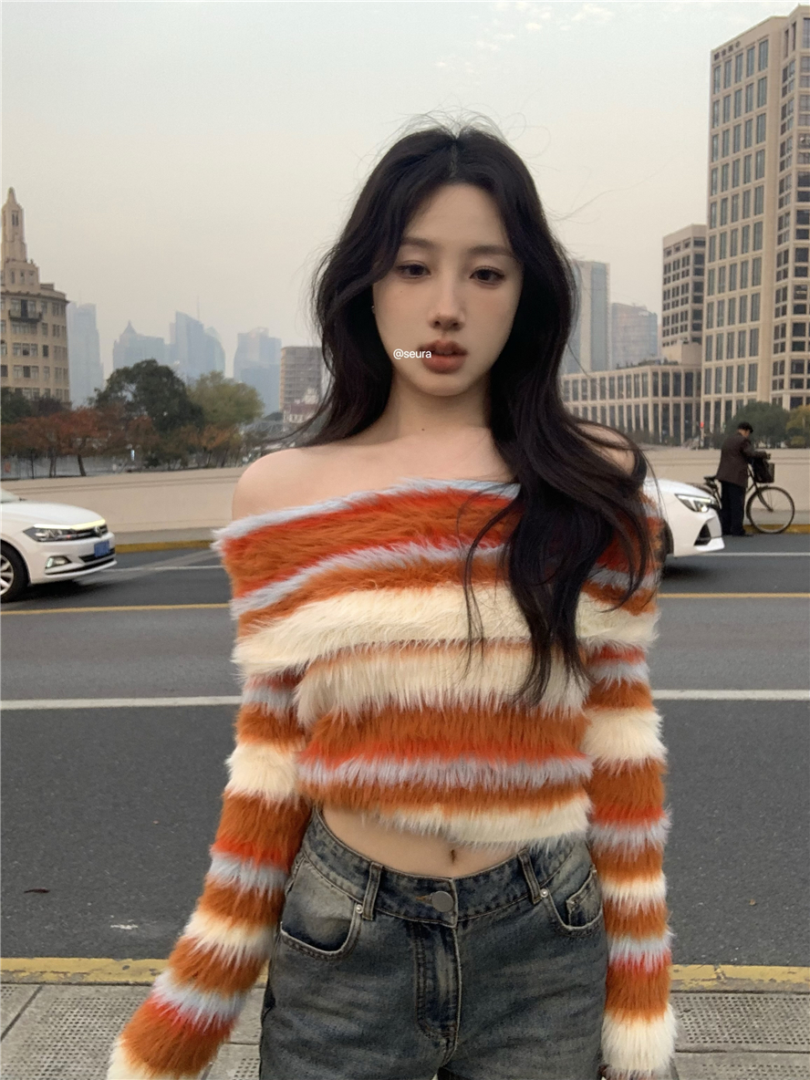 Actual shot of boat neck sweater for women, imitation mink, warm winter caramel khaki color