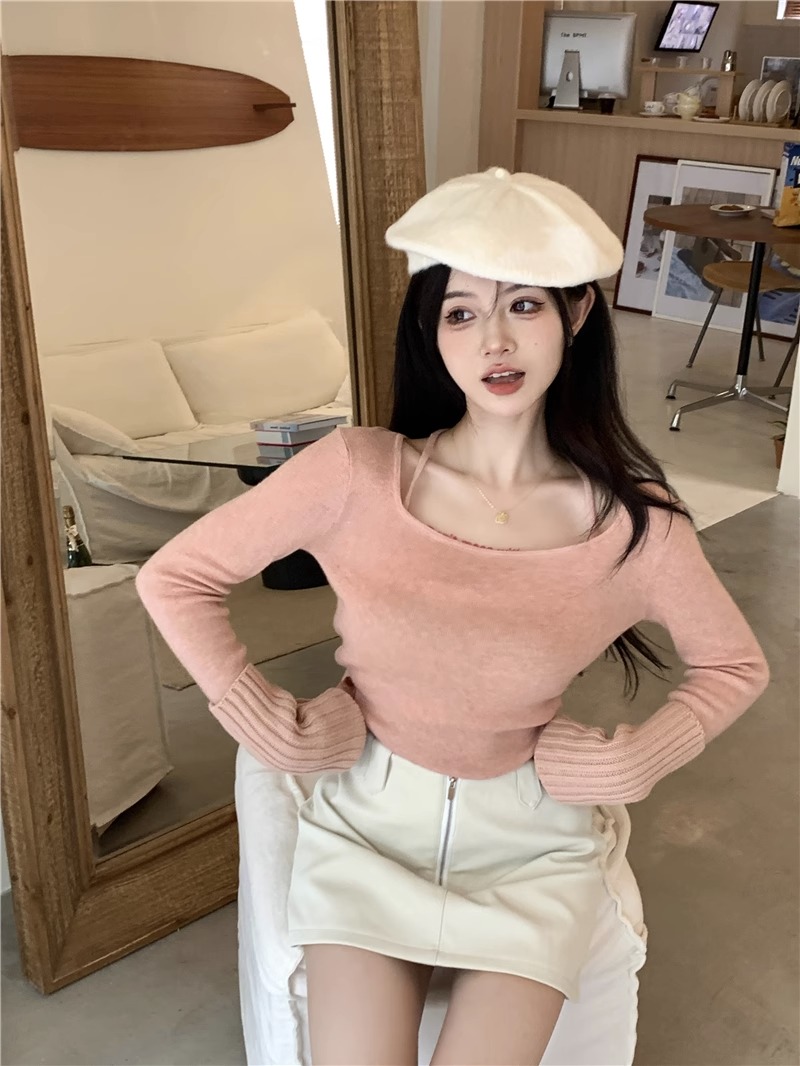 Pink halterneck knitted bottoming shirt for women in autumn and winter, long-sleeved top, gentle style, slimming, short sweater