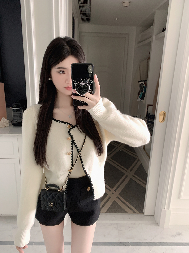 famouswang2023年秋季新款氣質方領短款勾邊小香針織外套女小個子