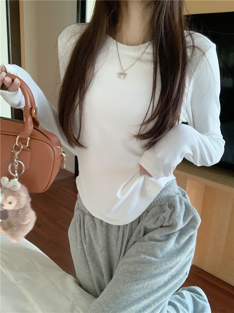 實拍~大碼辣妹緊身純色正肩圓領長袖T恤女打底衫內搭磨毛上衣