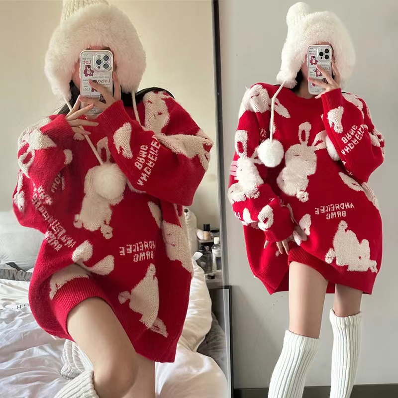 胖妹妹秋冬裝新款大碼女裝寬鬆顯瘦遮肚子紅色聖誕兔子毛衣慵懶風