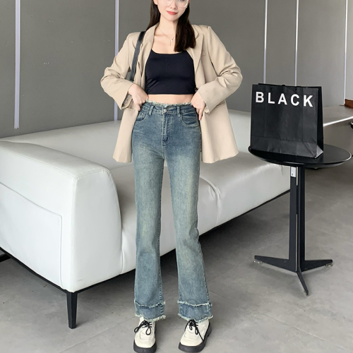 Actual shot ~ Straight-leg jeans for women, new style, high-waisted, slim, small, raw edge, nine-point cigarette pipe pants, autumn