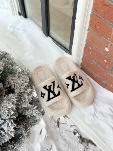 Actual shot of Internet celebrity furry slippers for women to wear outside 2023 autumn and winter new lamb wool black one-piece thick-soled slippers