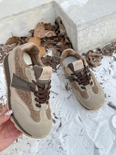 Actual shot of velvet 2023 new autumn and winter color-blocked Forrest Gump shoes for women, retro all-match casual Maillard style moral training shoes
