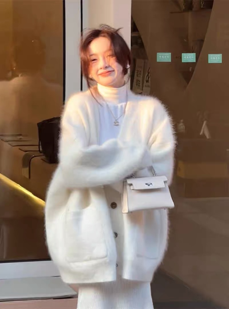 Korean ins seahorse wool lazy style knitted cardigan for women thickened autumn and winter new loose sweater mid-length coat