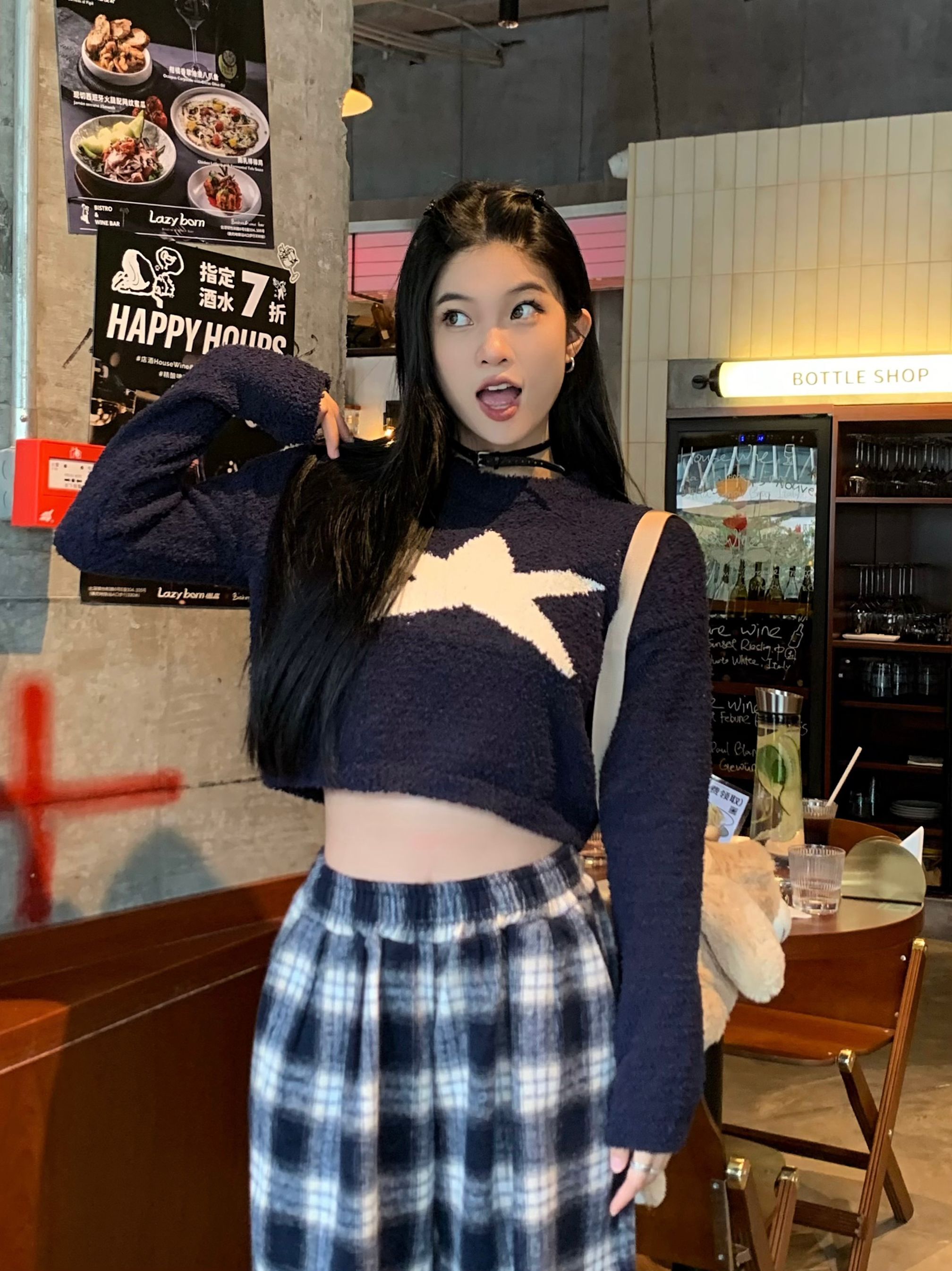 Actual shot ~ American retro college five-pointed star long-sleeved sweater short high-waist navel-baring sweater top
