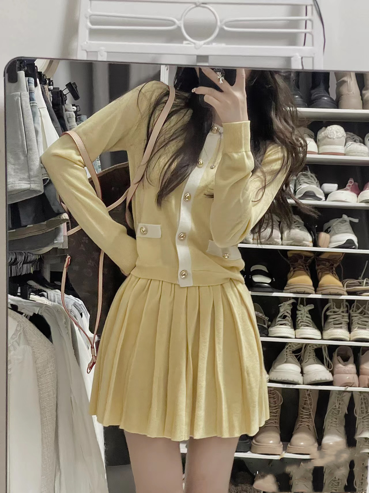 miu style daughter Korean style exquisite early autumn small fragrance style knitted cardigan pleated skirt suit for women