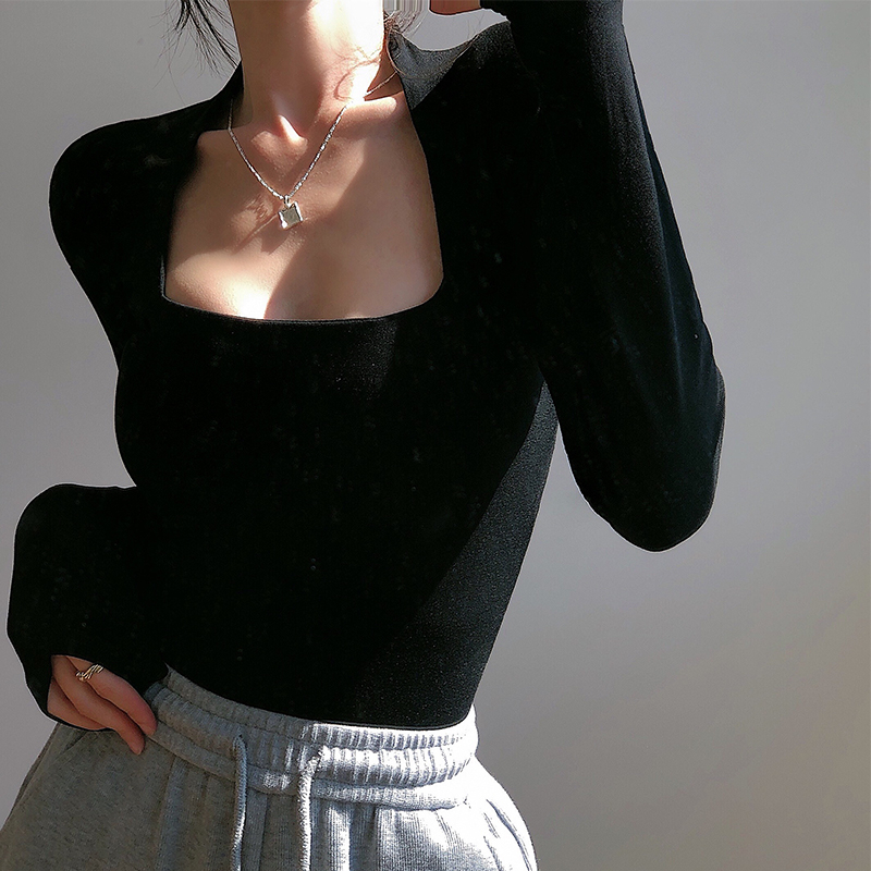 時尚性感打底衫女內搭洋氣高級感春季新款法式露鎖骨方領上衣