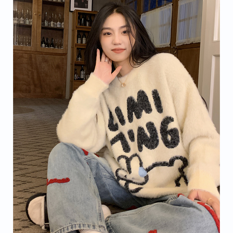 American street mink velvet cartoon rabbit sweater for women in autumn and winter, loose, sweet and cute furry knitted top trendy