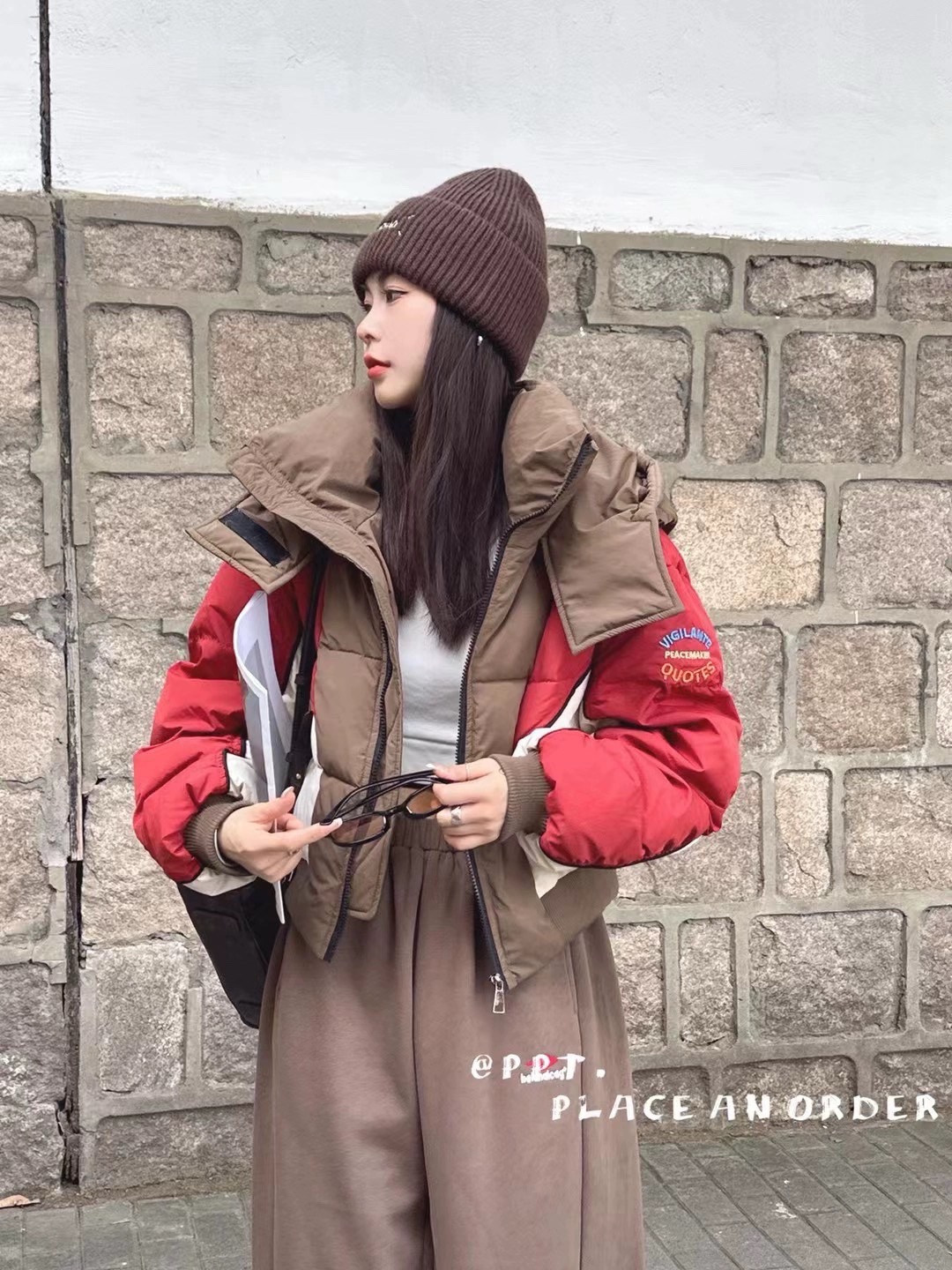 小個子拼接撞色羽絨服女款2023冬寬鬆休閒時尚小香風麵包服棉衣女