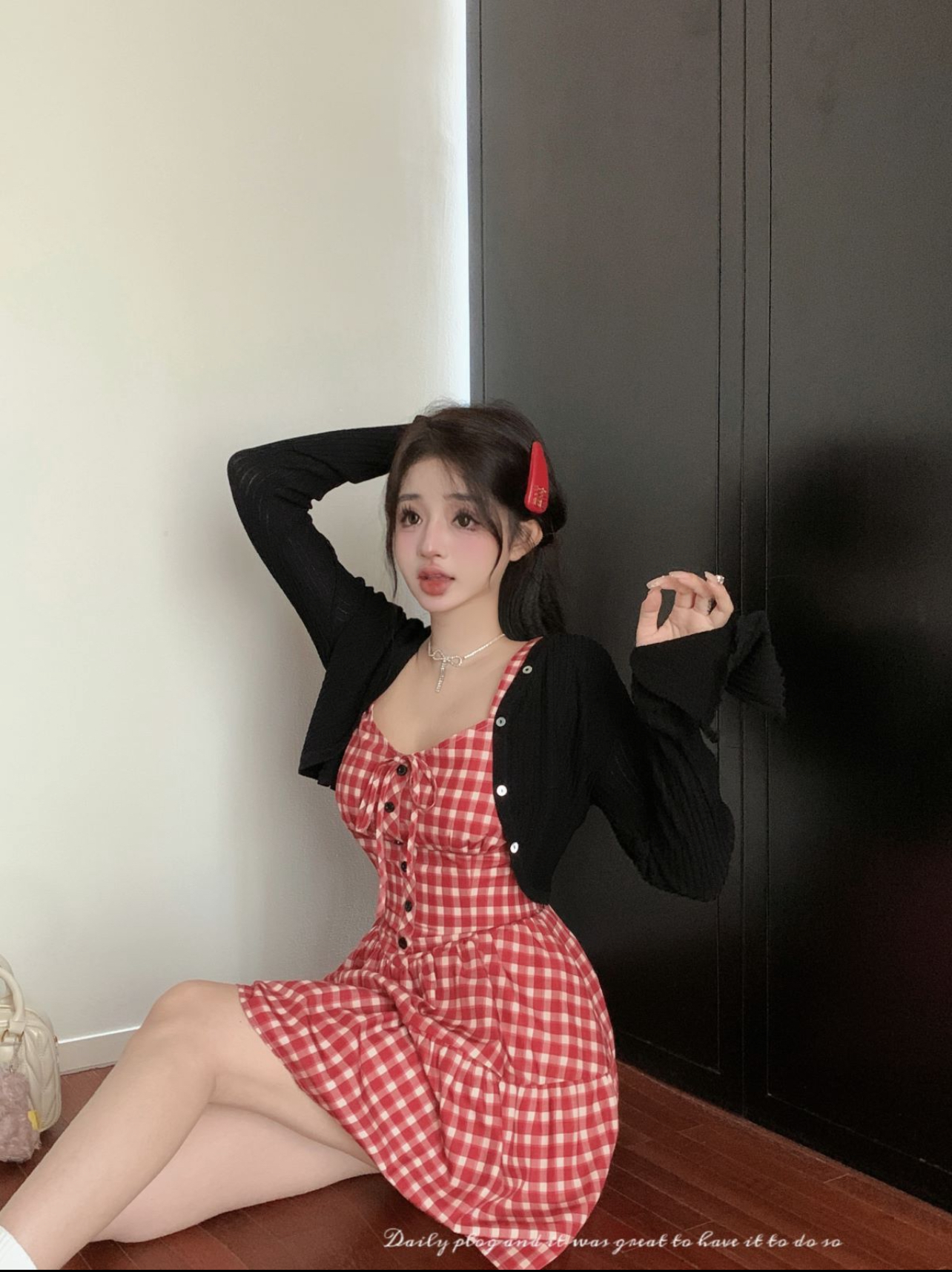 Real shot of whitening and age-reducing plaid sweet waist-cinching suspender skirt tutu skirt cardigan suit