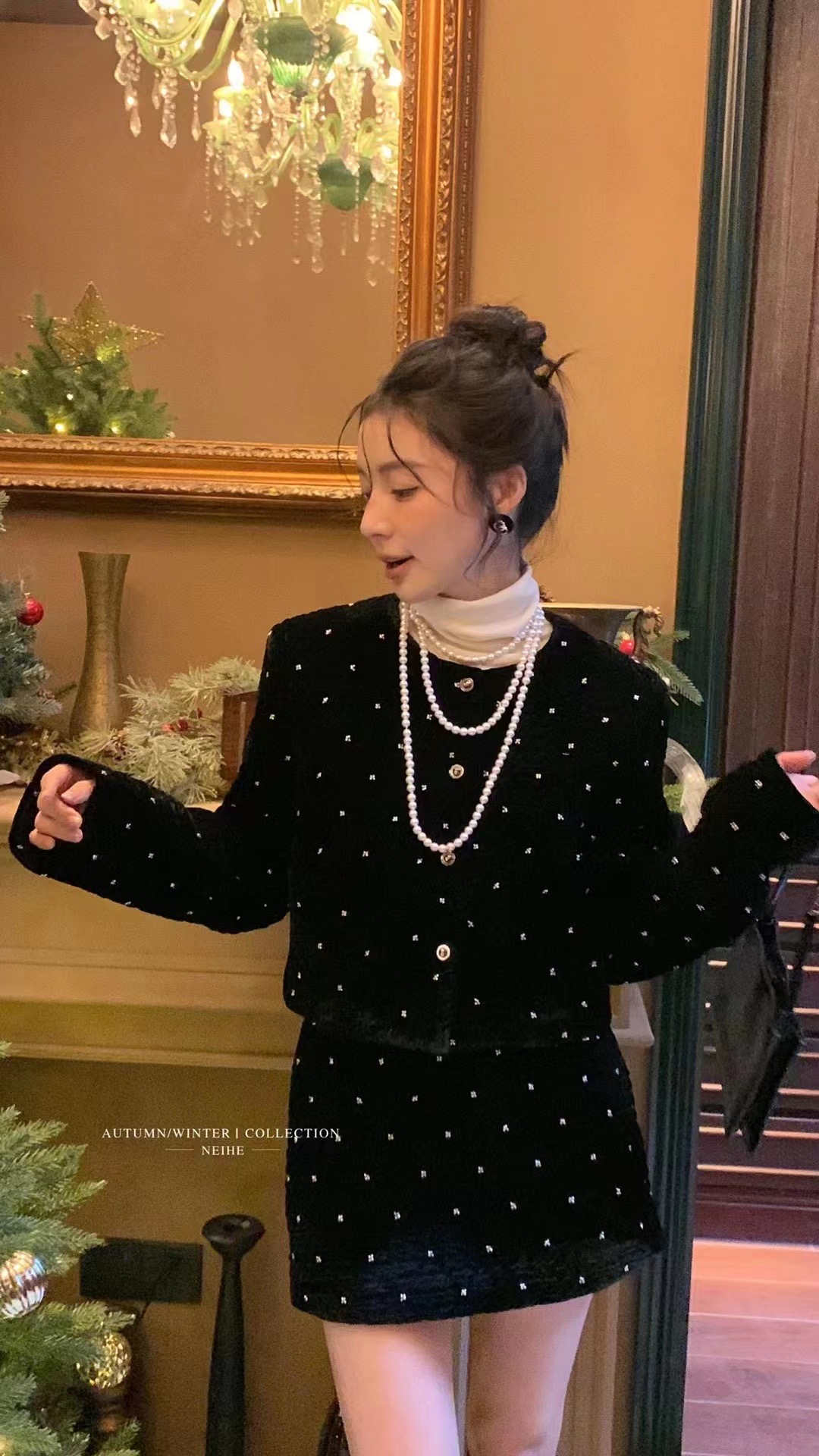 NEIHE內赫秋冬款法式燙鑽工藝高級感上衣金絲絨洋氣小香風外套女